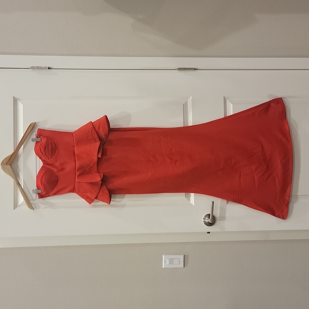 # 77. Formal/Evning Dress.